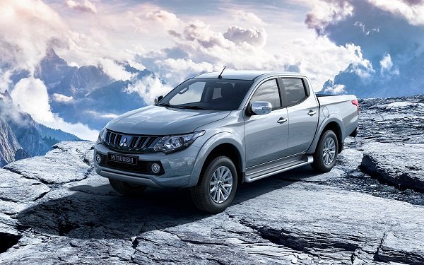 MITSUBISHI-SPORTERO