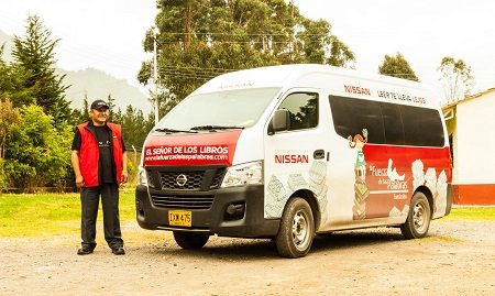 NISSAN-EL-SENIOR-DE-LOS-LIBROS